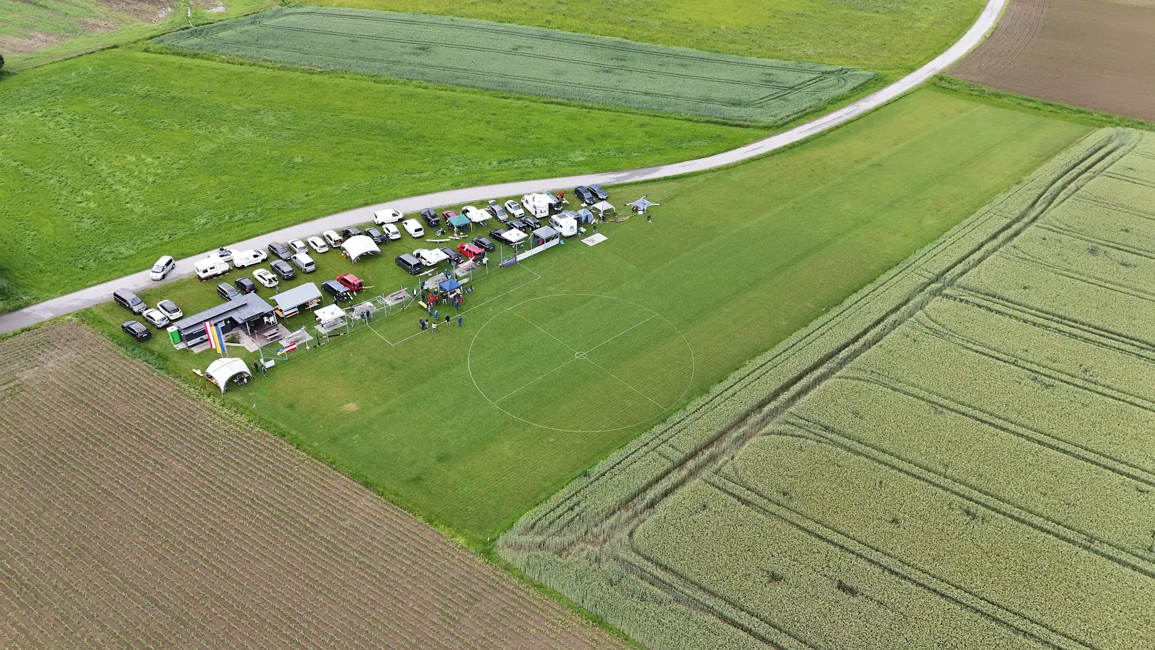 Luftbild des Modellflugplatzes MBC Erlauftal